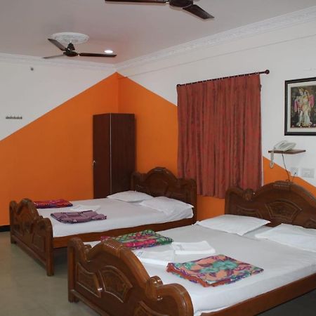 Hotel Sudhiksha Deluxe Rāmeswaram Exterior foto