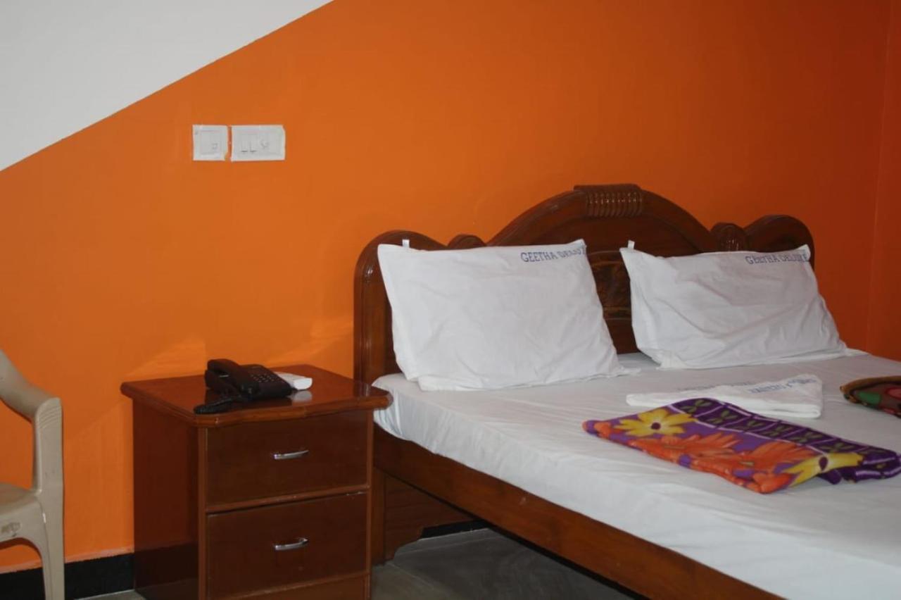Hotel Sudhiksha Deluxe Rāmeswaram Exterior foto